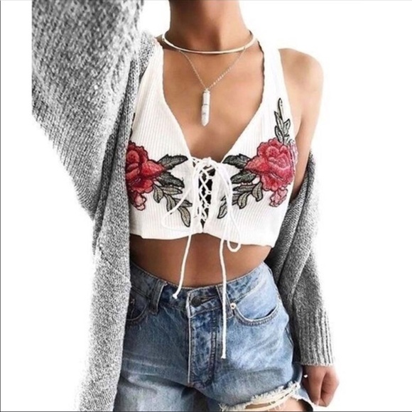 Tops - *1 LEFT* Rose laced up crop top